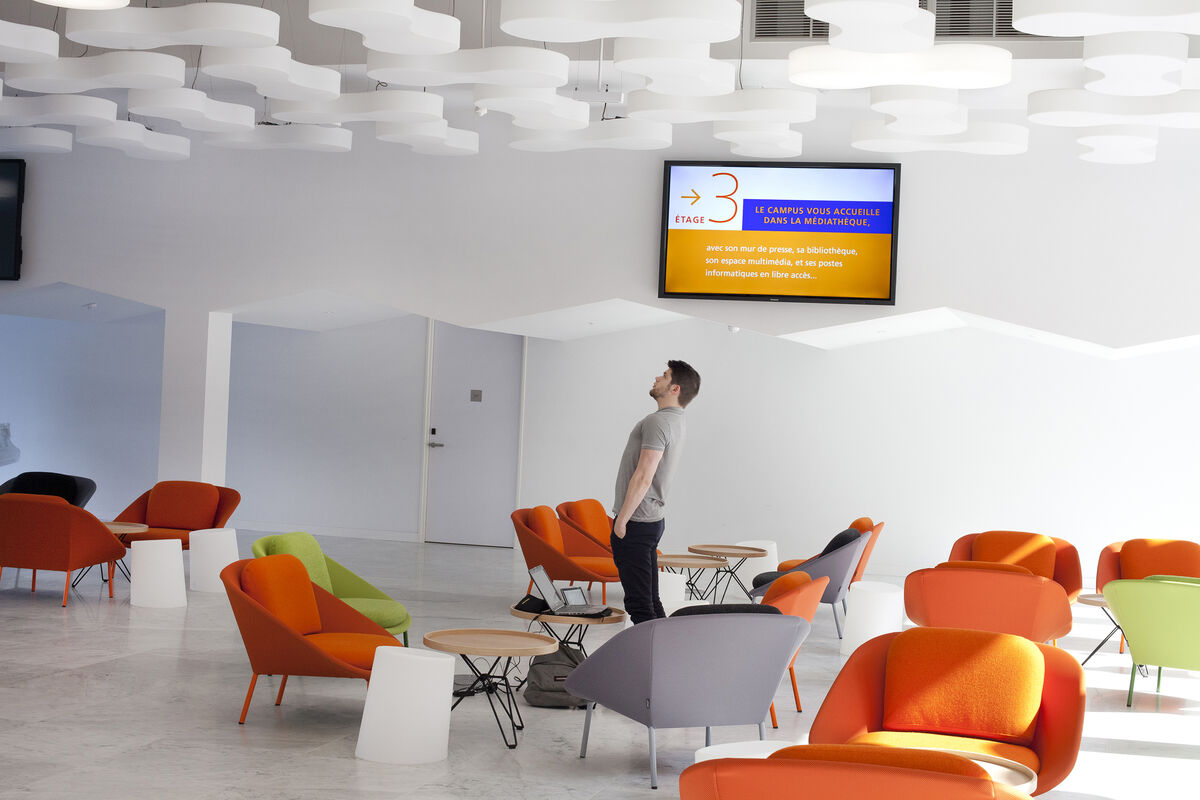 Anne et Lola Duval Signalétique EDF – EDF Campus Paris Saclay